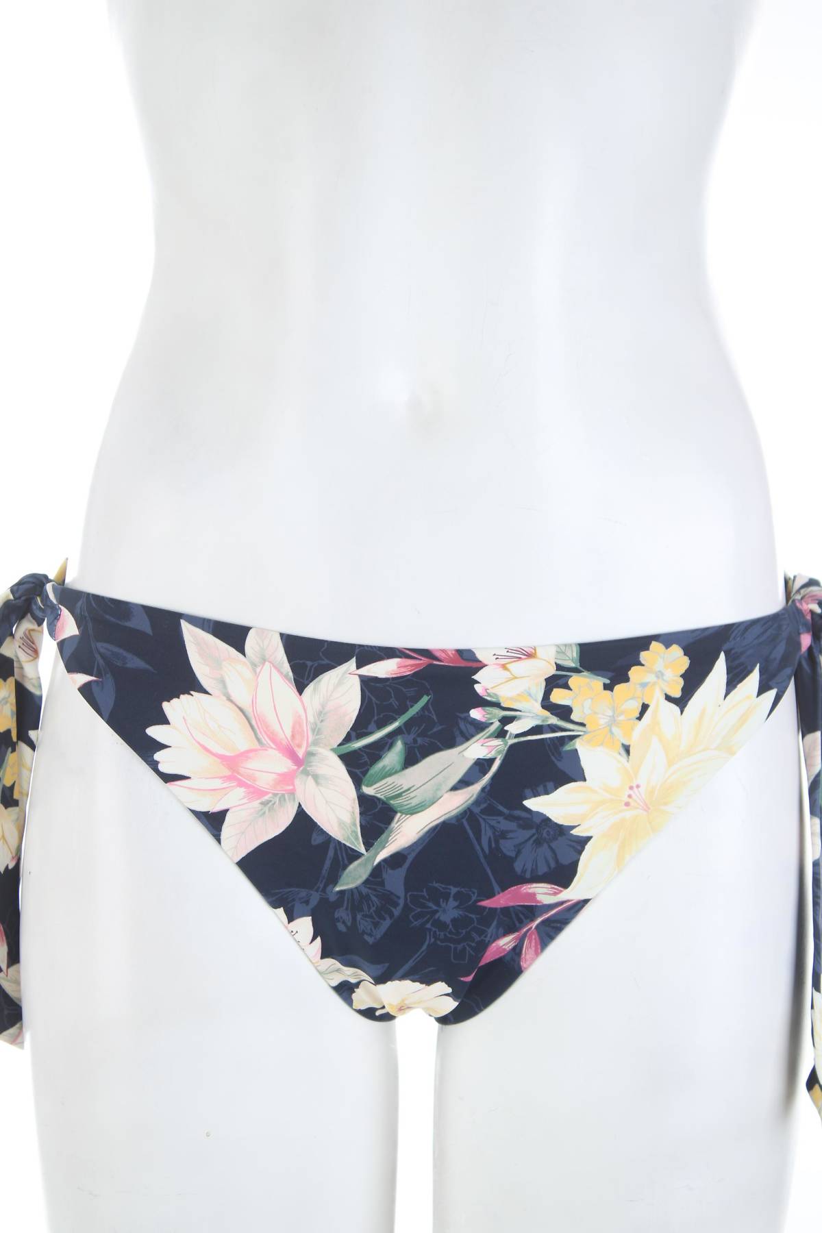 Бански долнище Triumph1