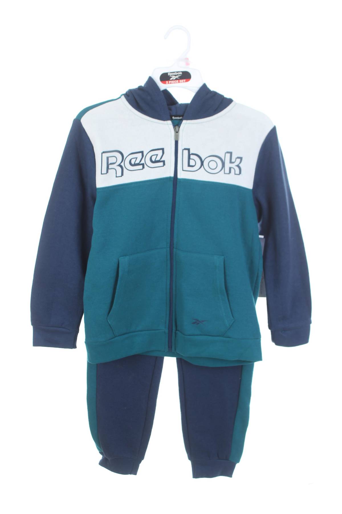 Спортен екип Reebok1