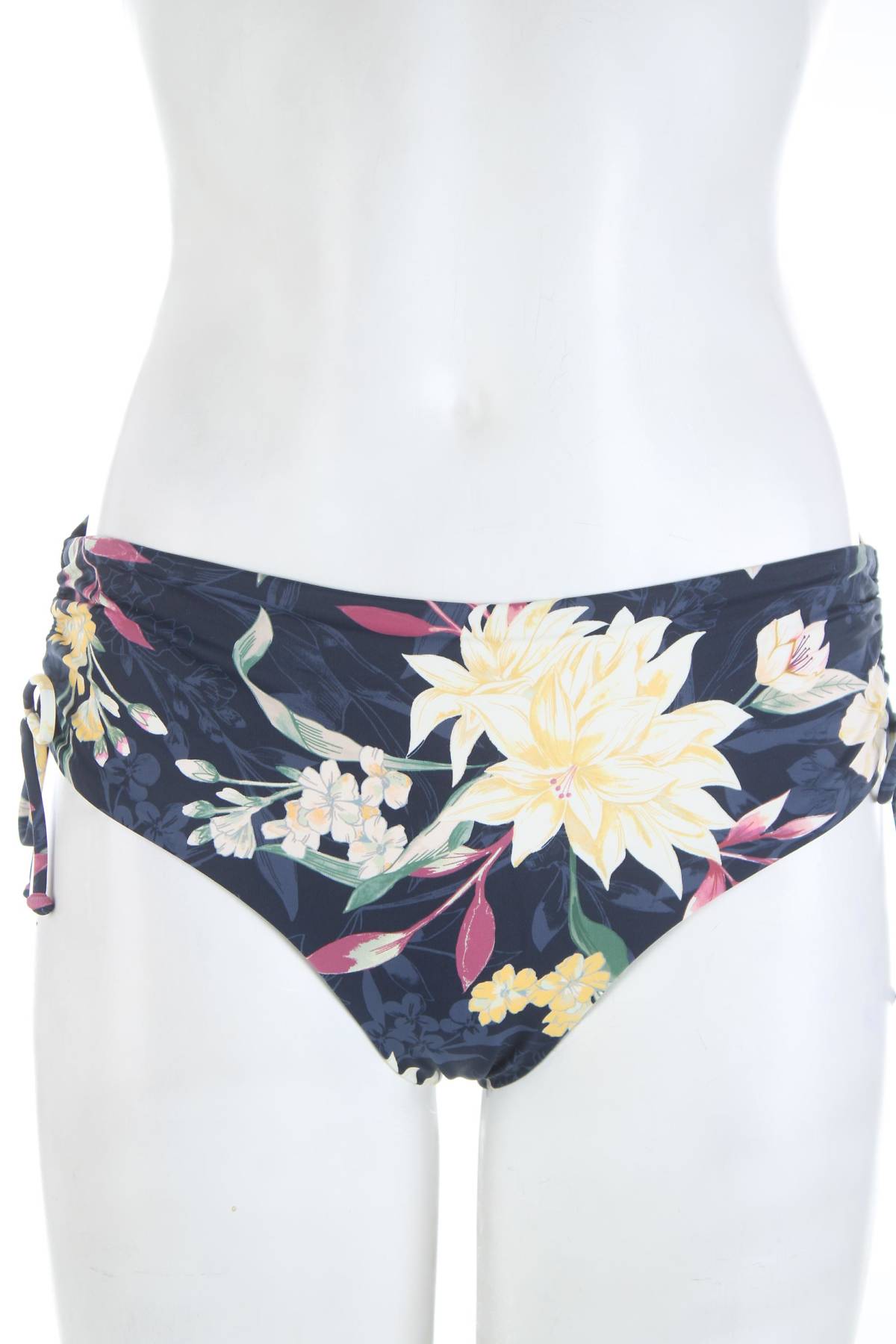 Бански долнище Triumph1