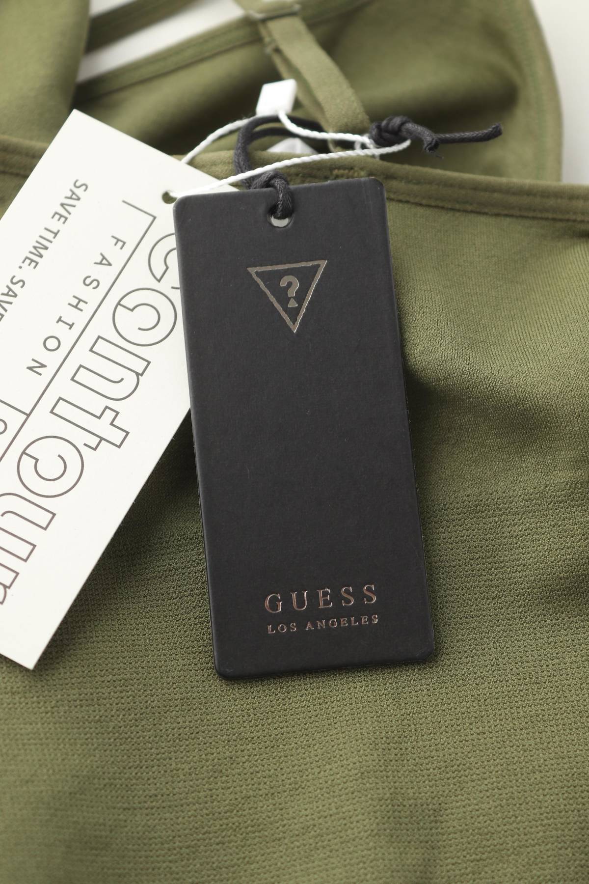 Γυναικείο αμάνικο Guess3 - Contourshop.gr Γυναικείο αμάνικο Guess3