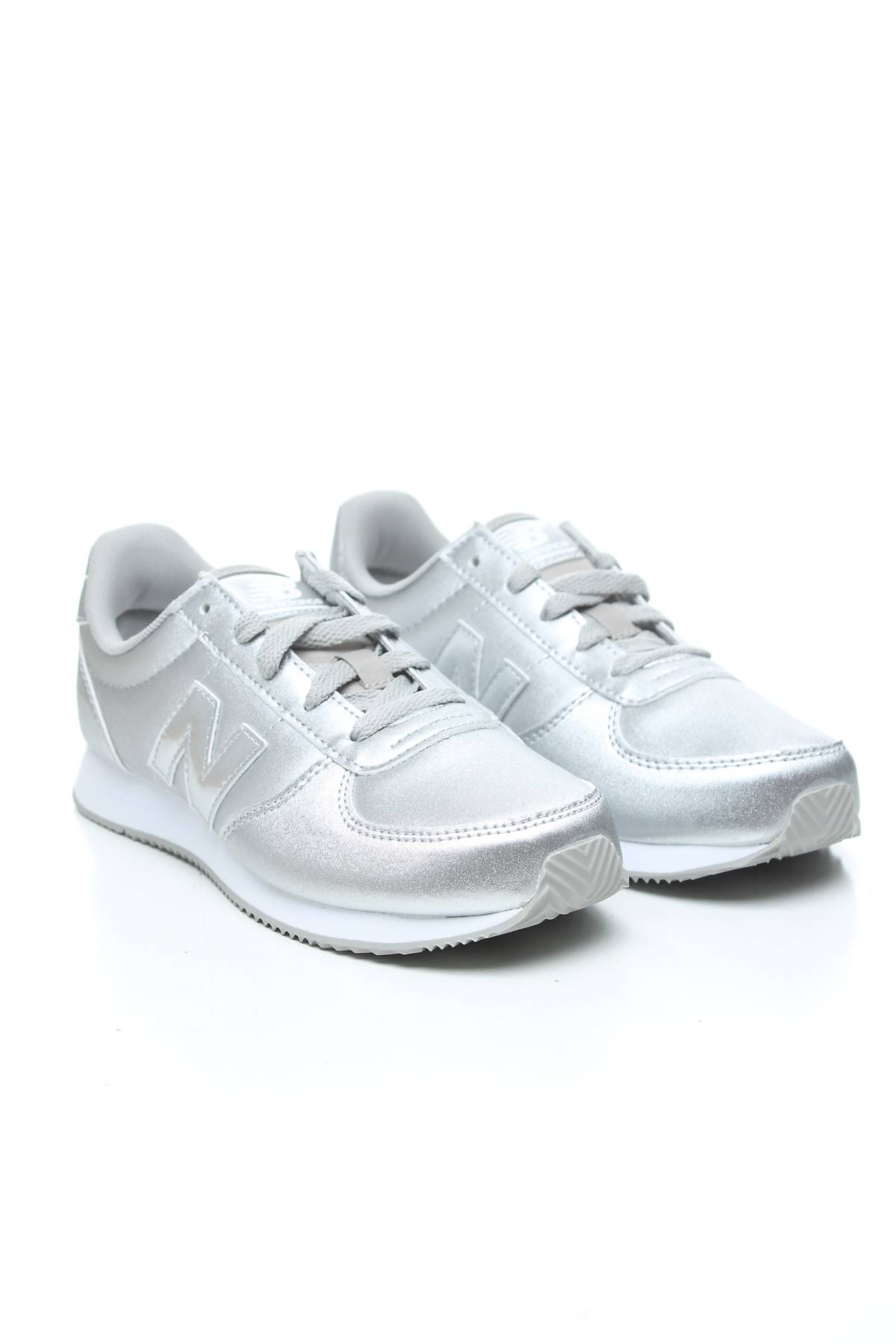 Детски маратонки New Balance3