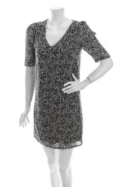 Φορέματα Etam1