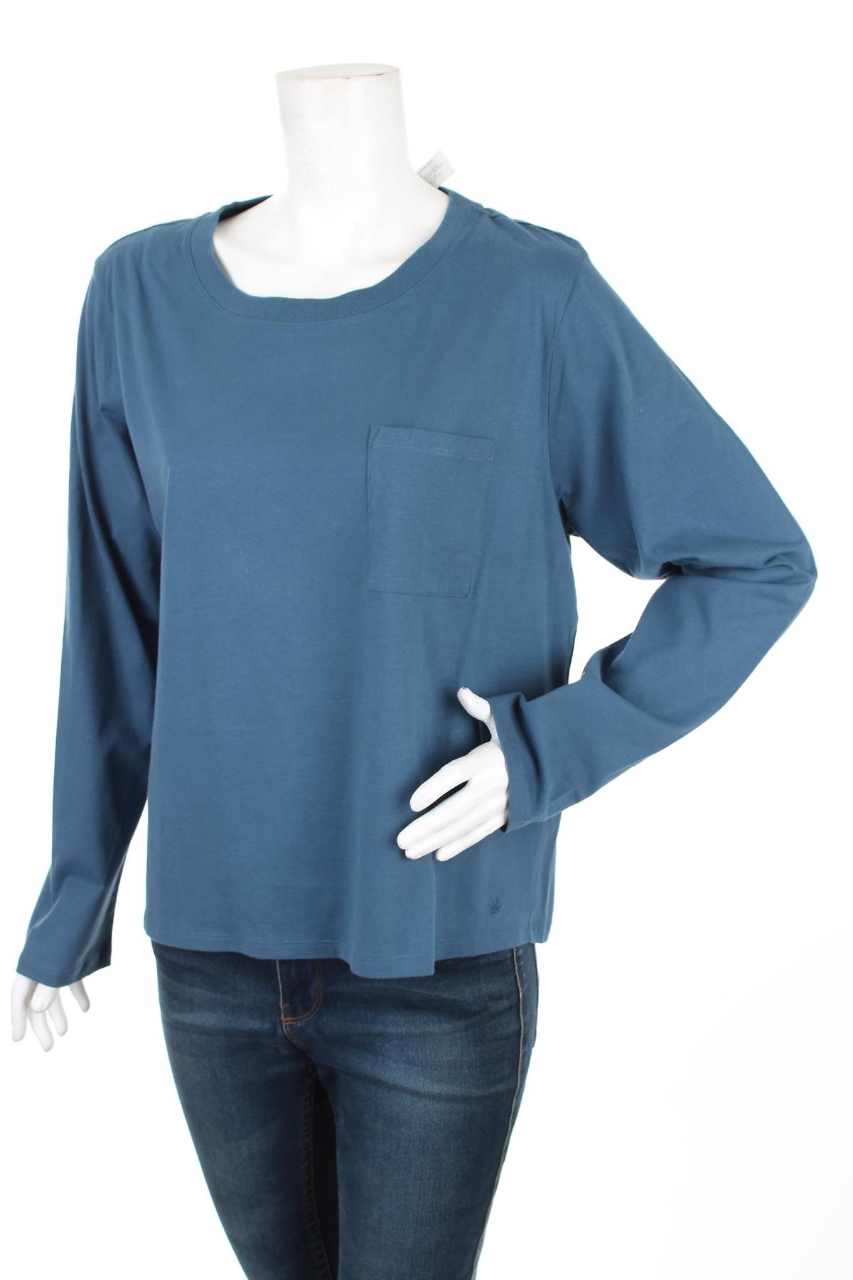 Домашно облекло Triumph1