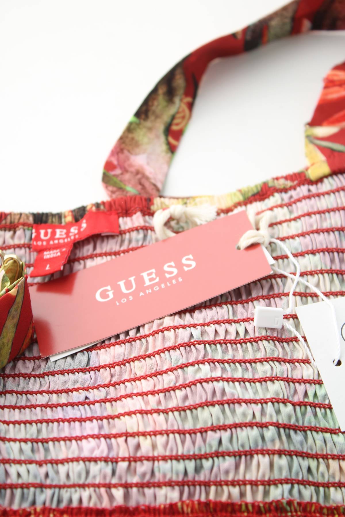 Дамски потник Guess3