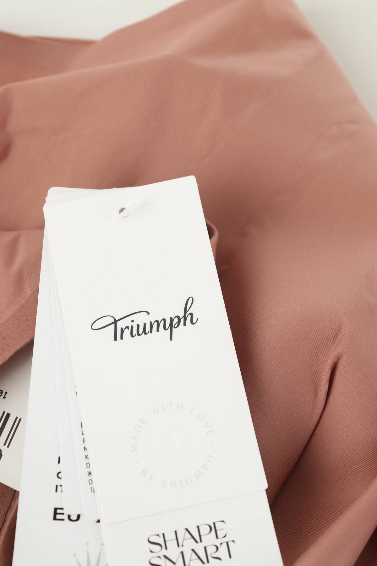 Оформящо бельо Triumph3 - Contour.bg Оформящо бельо Triumph3