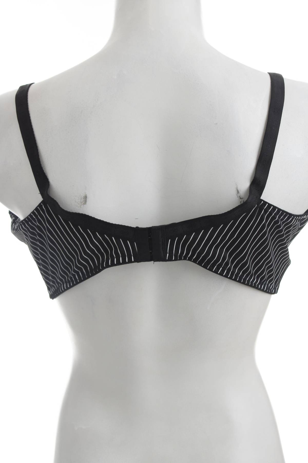 Сутиен Naturana2