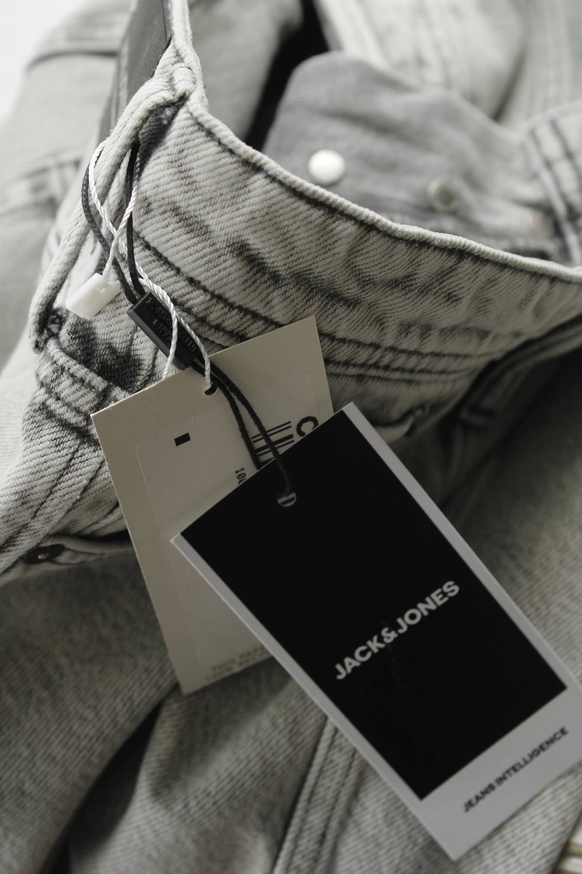 Мъжки къси дънки Jack & Jones3