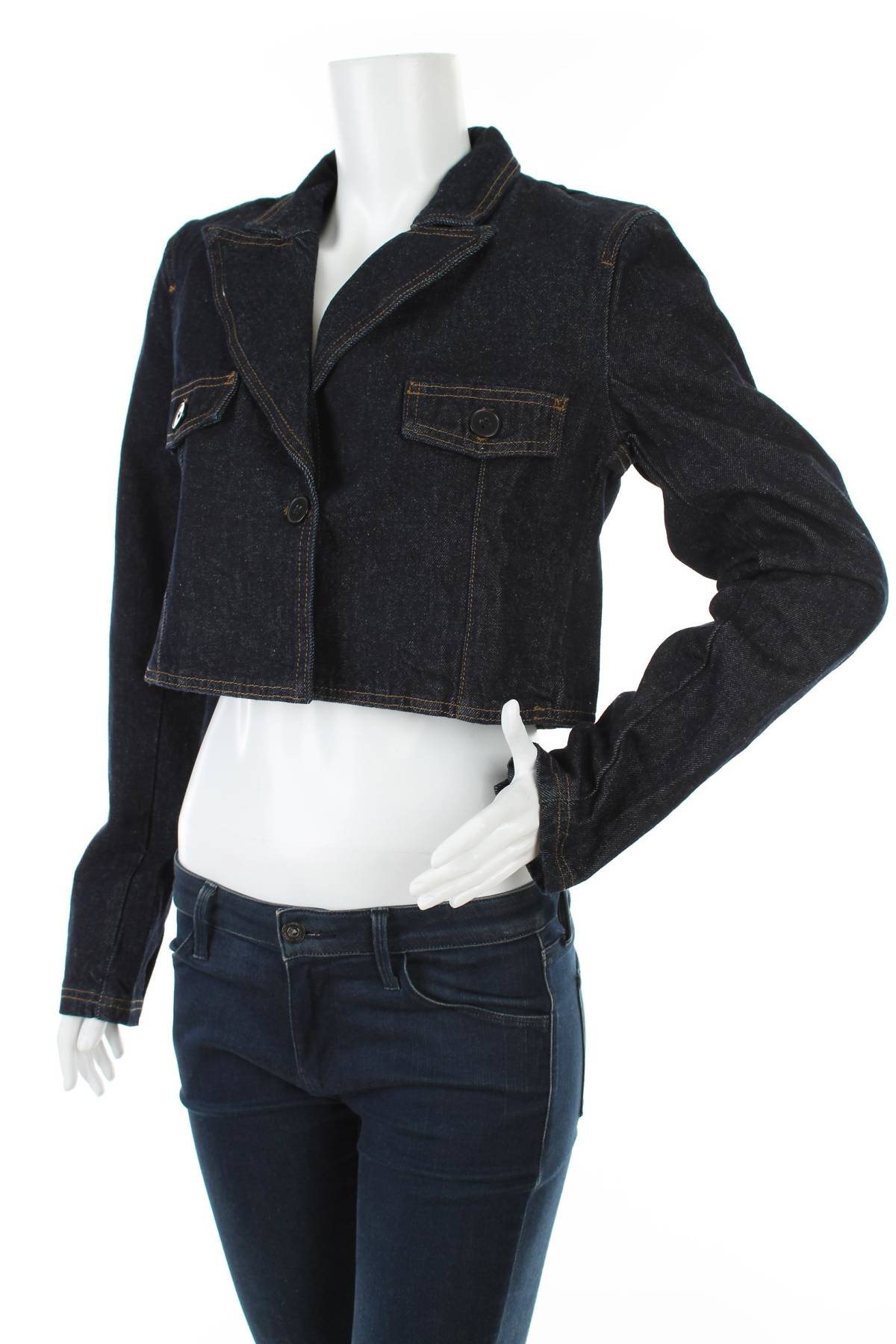 Дънково яке Michelle Keegan1