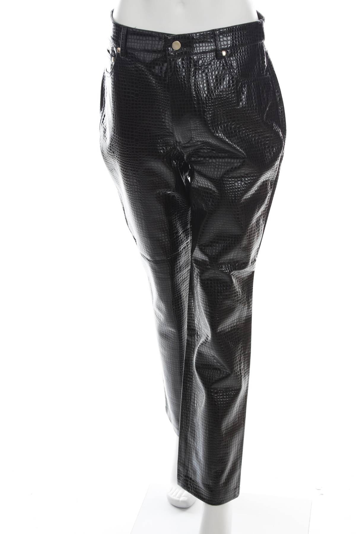 Дамски кожен панталон River Island1 - Contour.bg Дамски кожен панталон River Island1