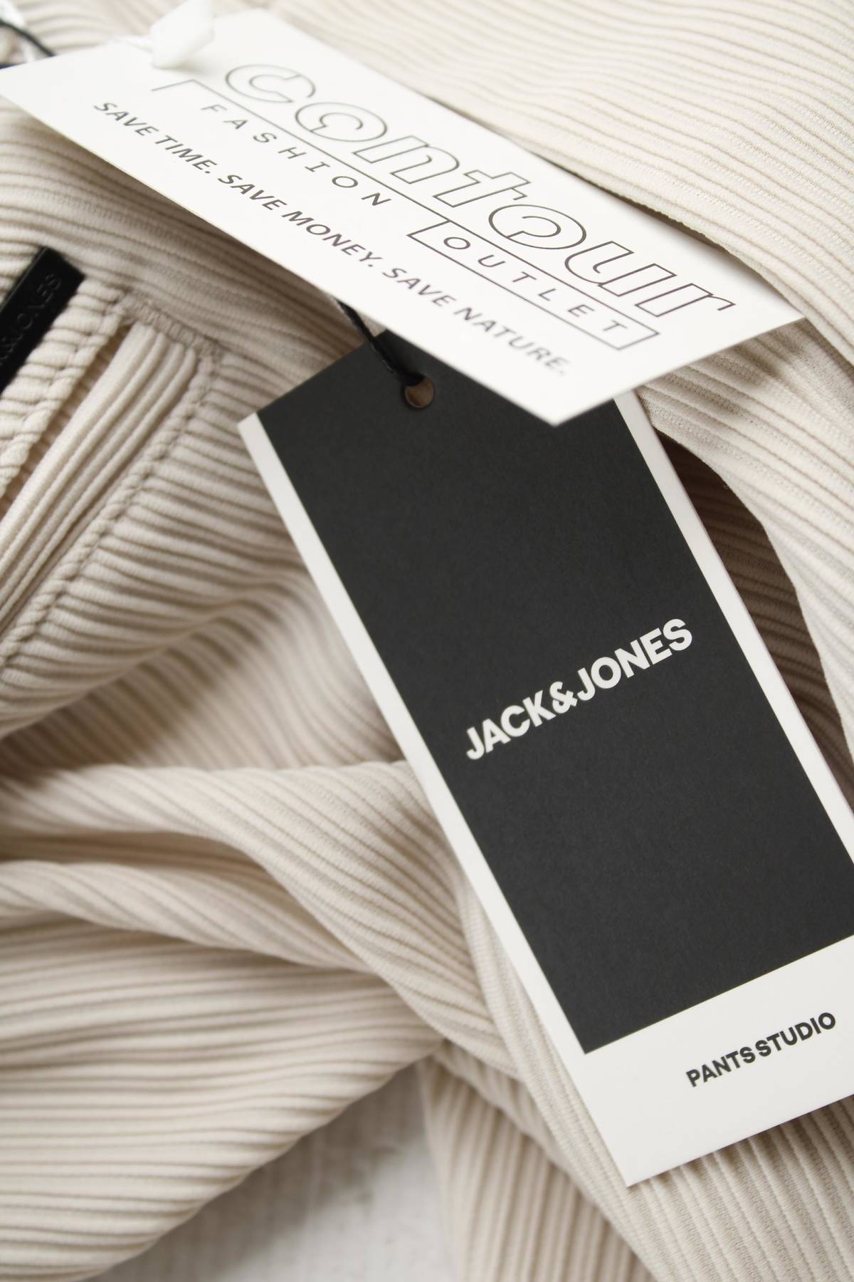 Ανδρικό σορτσάκι Jack & Jones3