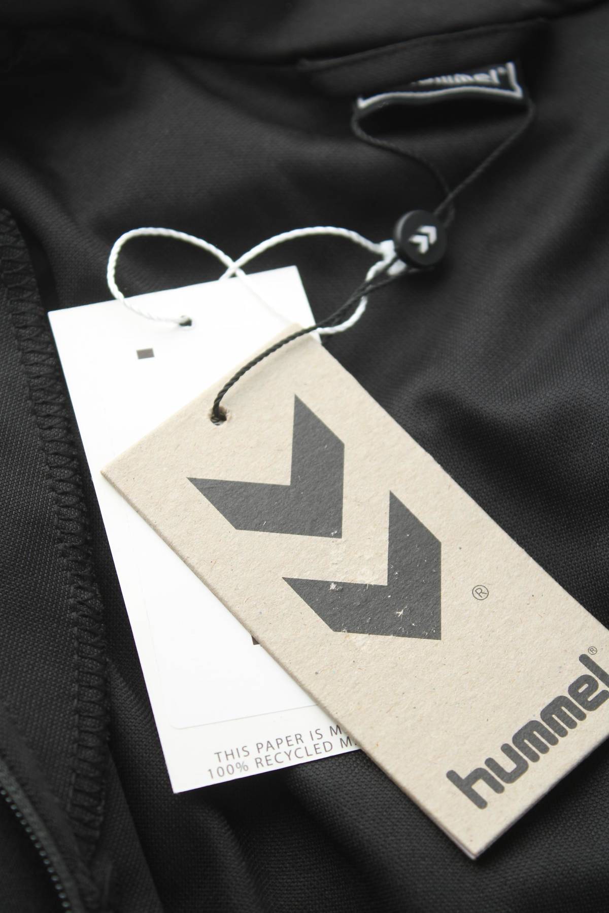 Детско горнище Hummel3