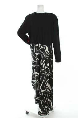 Рокля AX Paris2