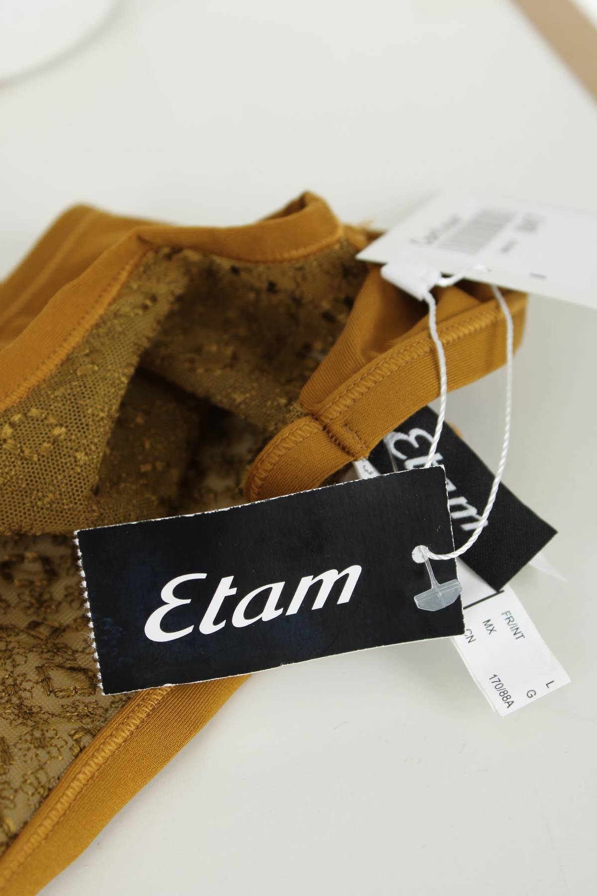 Сутиен Etam3 - Contour.bg Сутиен Etam3