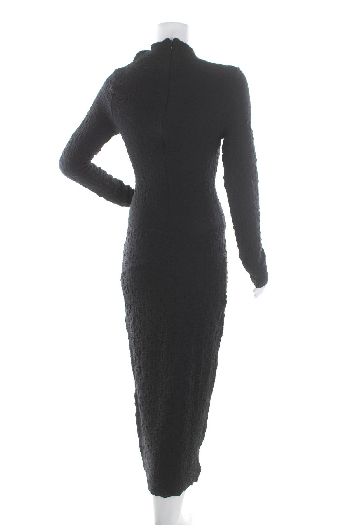 Рокля V by Very2 - Contour.bg Рокля V by Very2