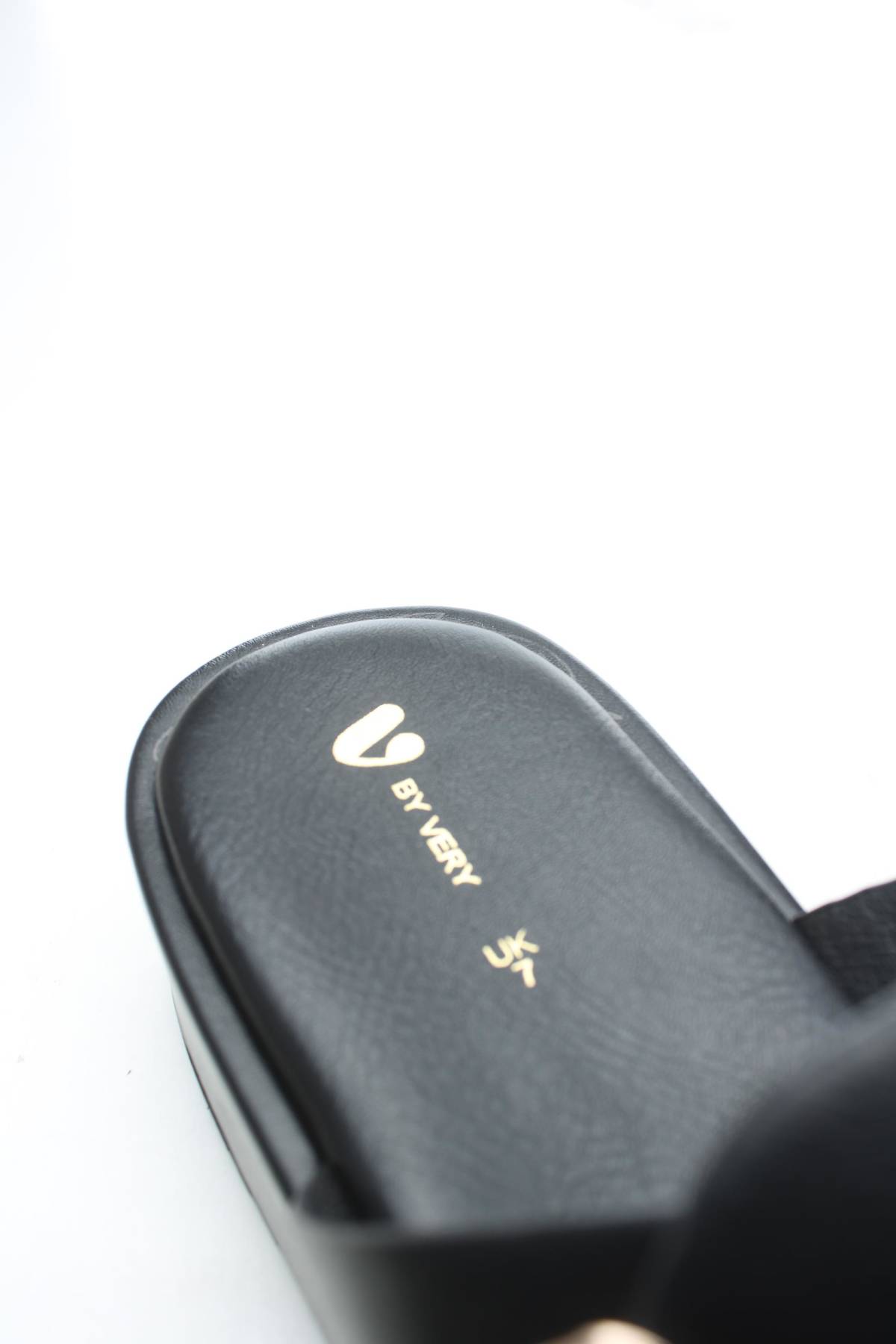 Чехли V by Very5