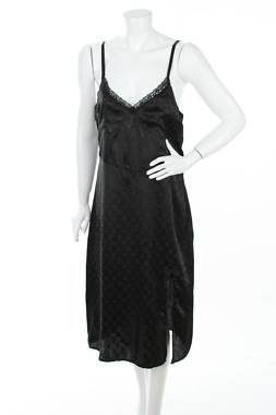 Φορέματα Hollister1