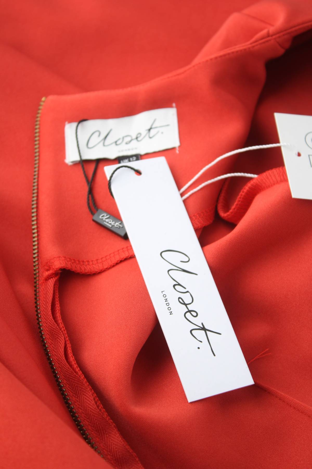 Φορέματα Closet London3