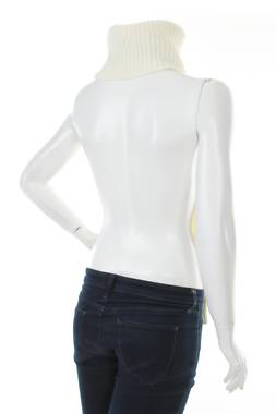 Διακοσμητικό γιακά Vero Moda2