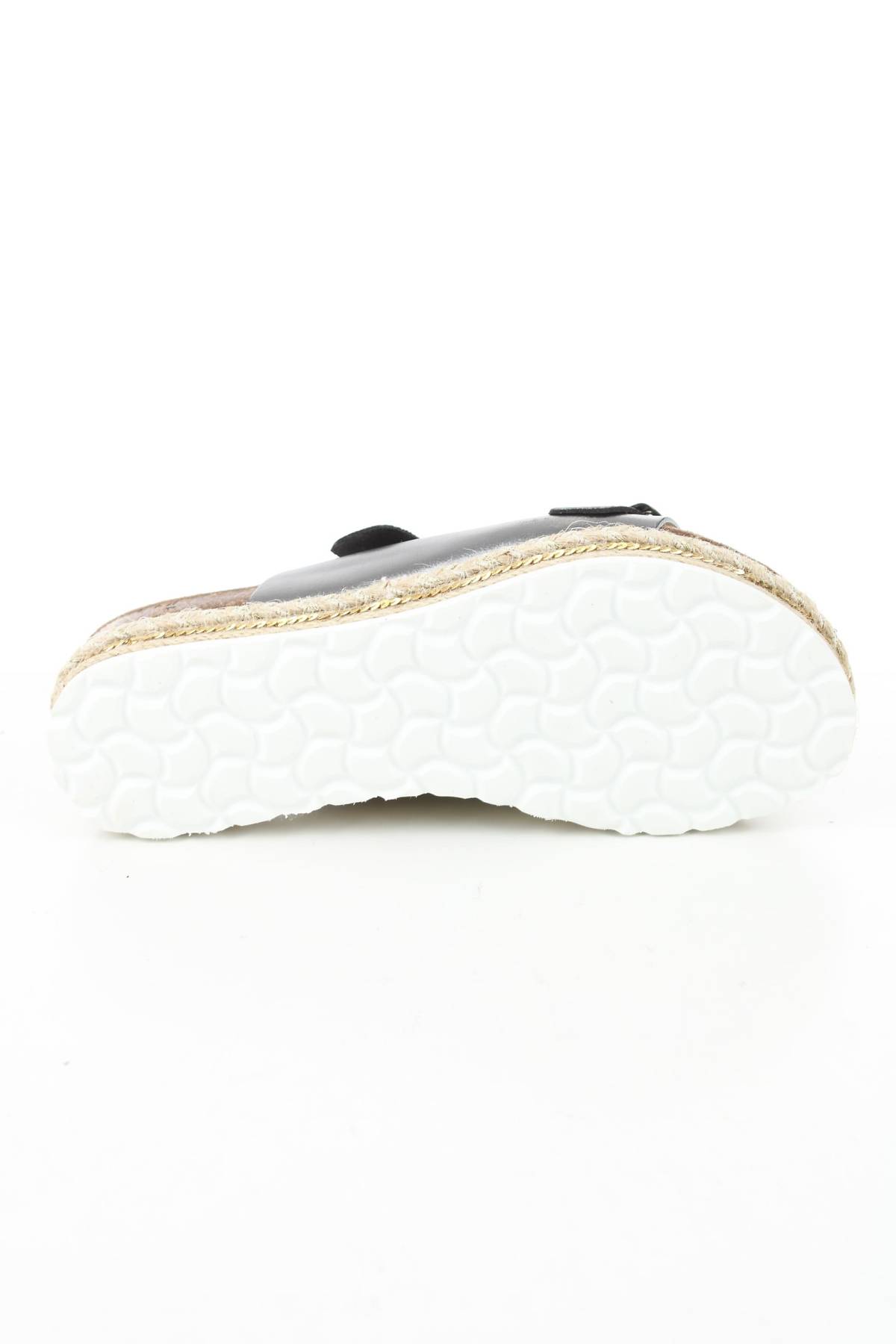 Чехли Amoa Paris4 - Contour.bg Чехли Amoa Paris4