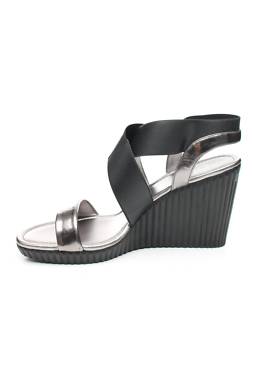 Σανδάλια Calvin Klein2 - Contourshop.gr Σανδάλια Calvin Klein2