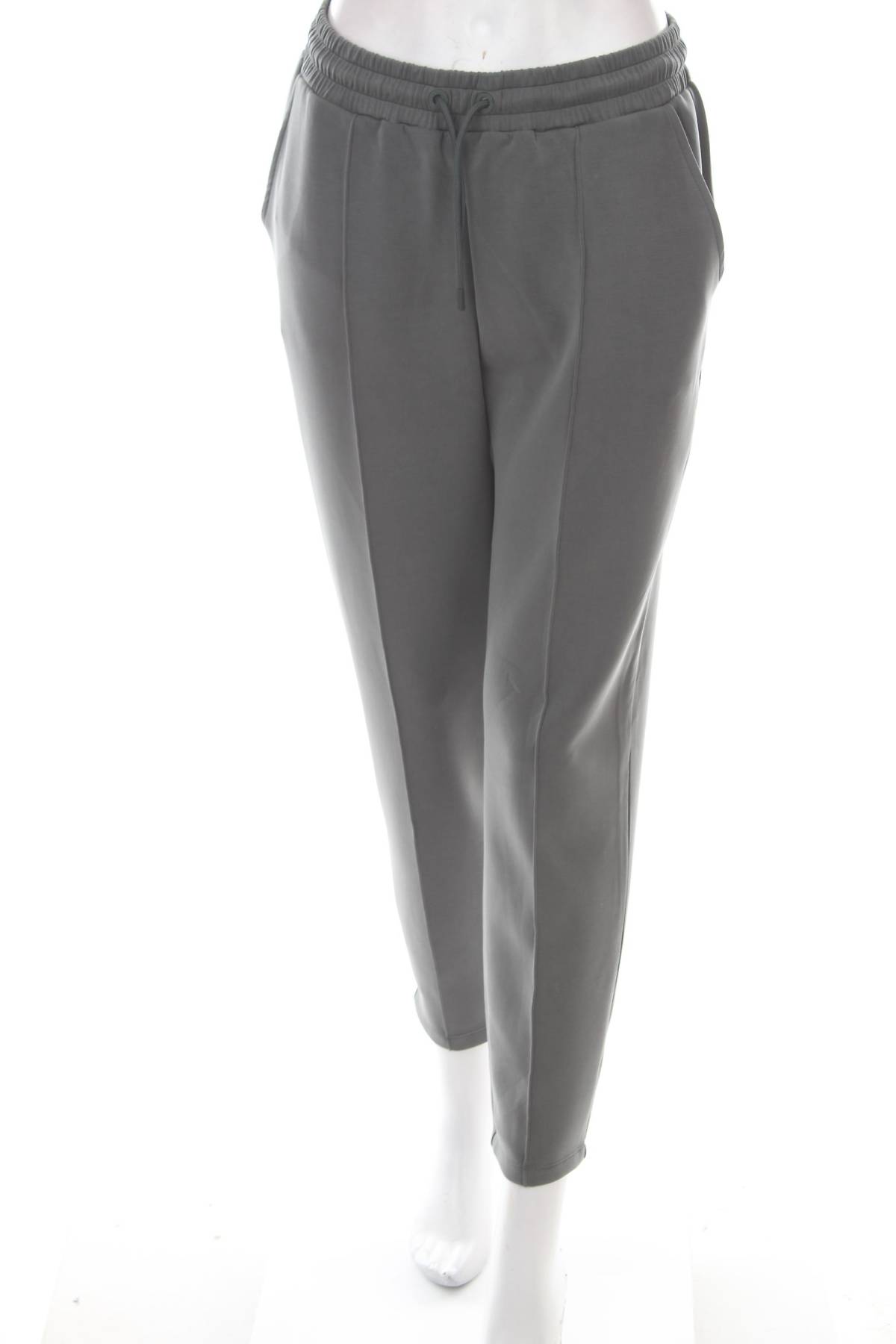 Дамско спортно долнище S.Oliver1 - Contour.bg Дамско спортно долнище S.Oliver1