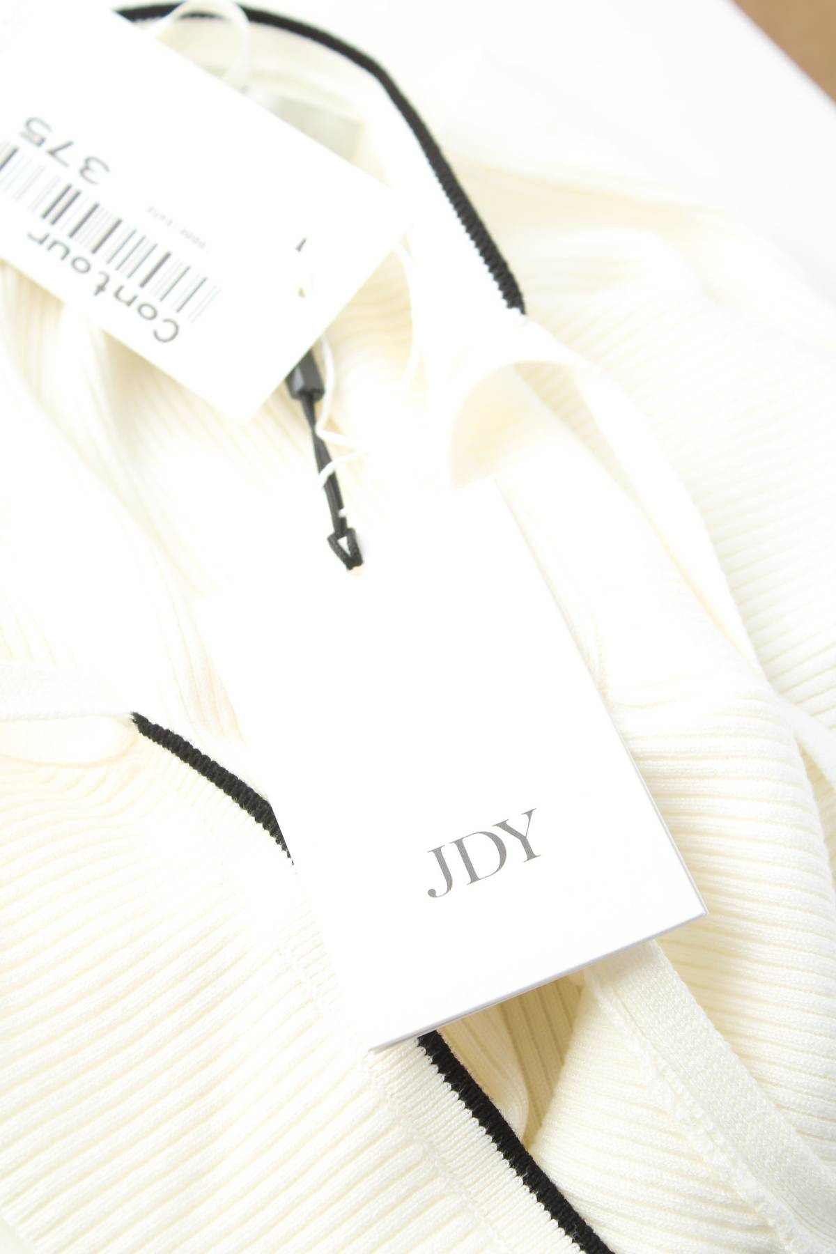 Γυναικείο αμάνικο Jdy3