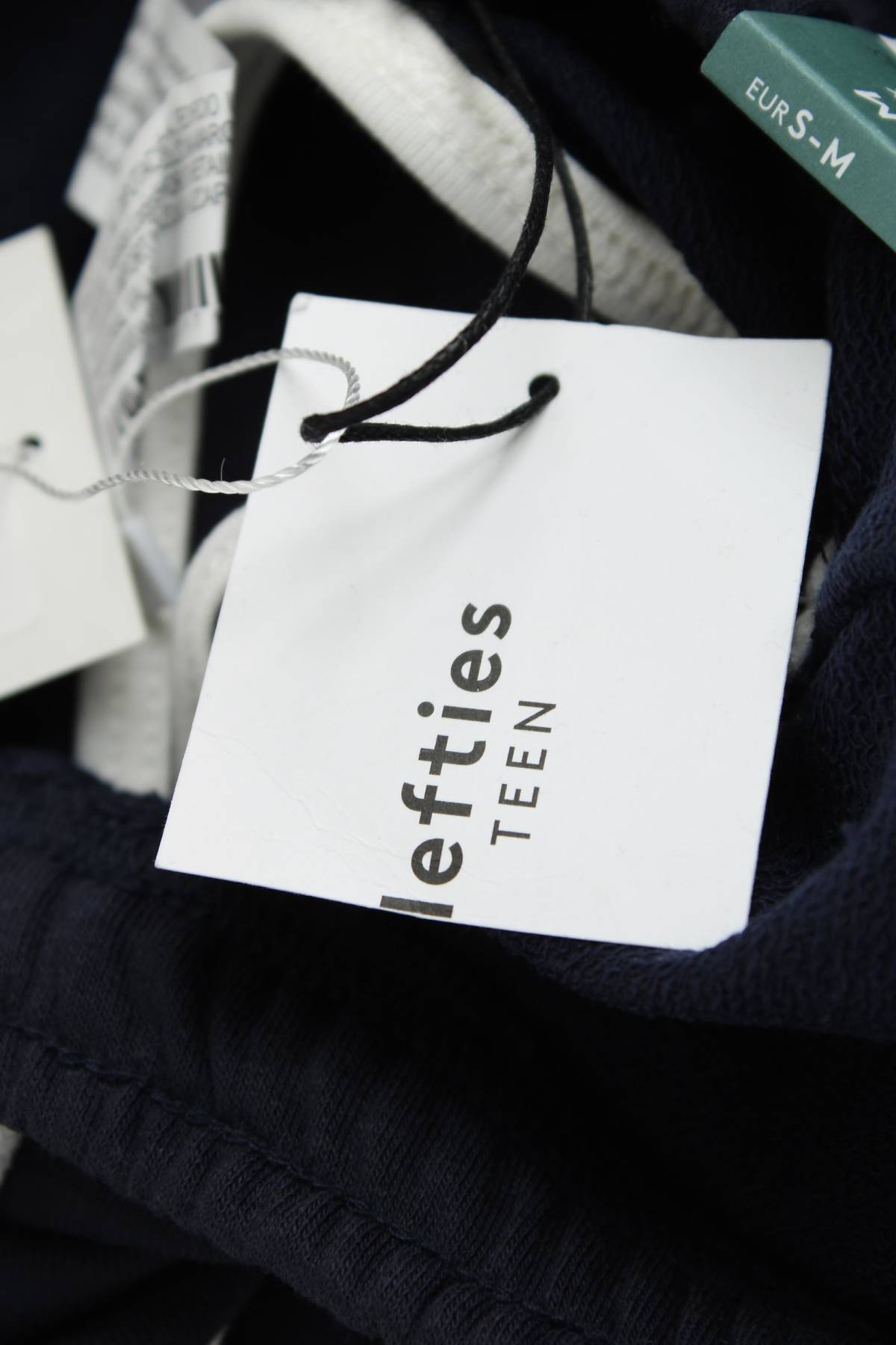 Γυναικείο σορτσάκι Lefties3