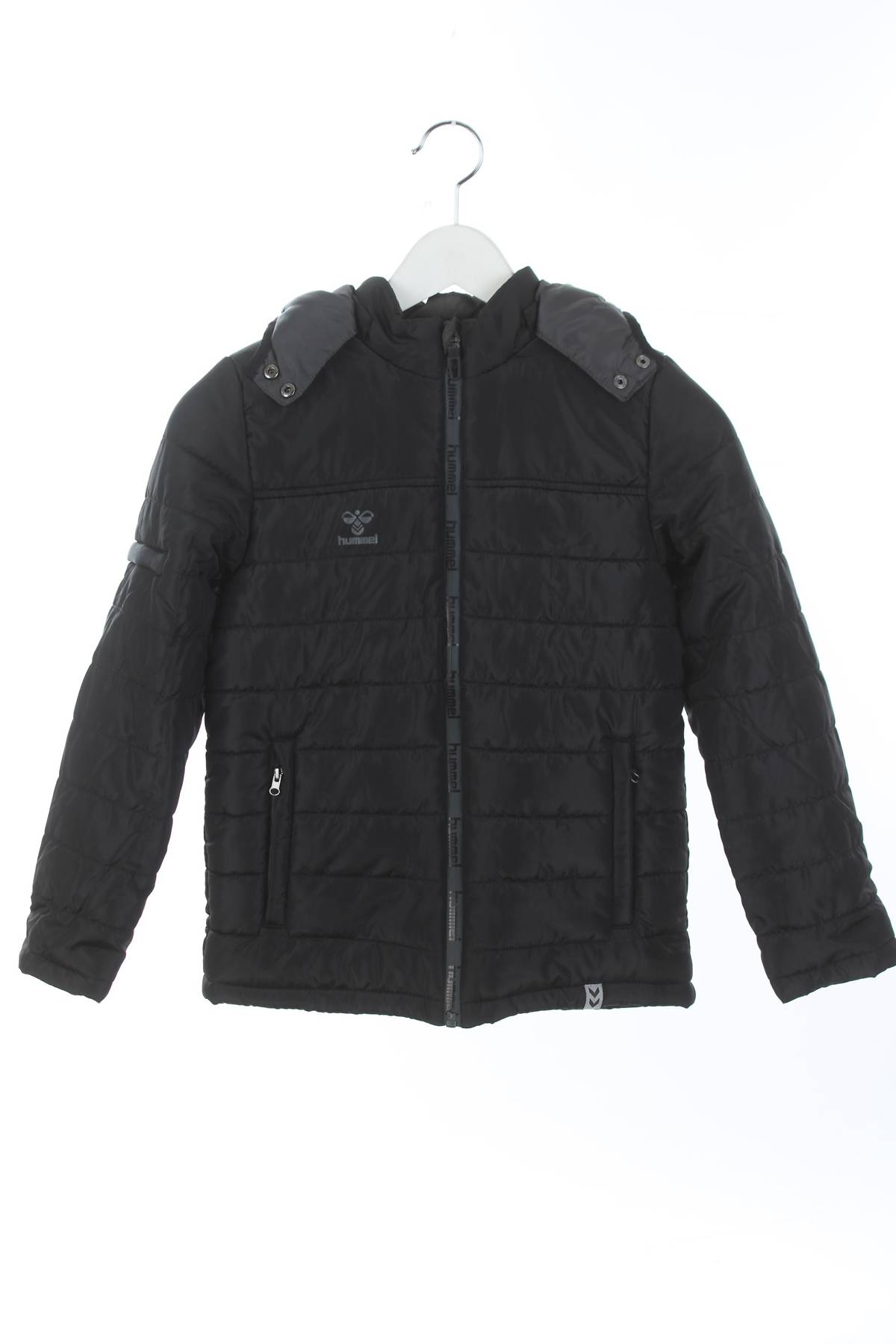 Детско яке Hummel1