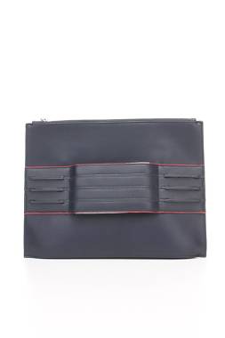 Клъч United Colors Of Benetton1 - Contour.bg Клъч United Colors Of Benetton1