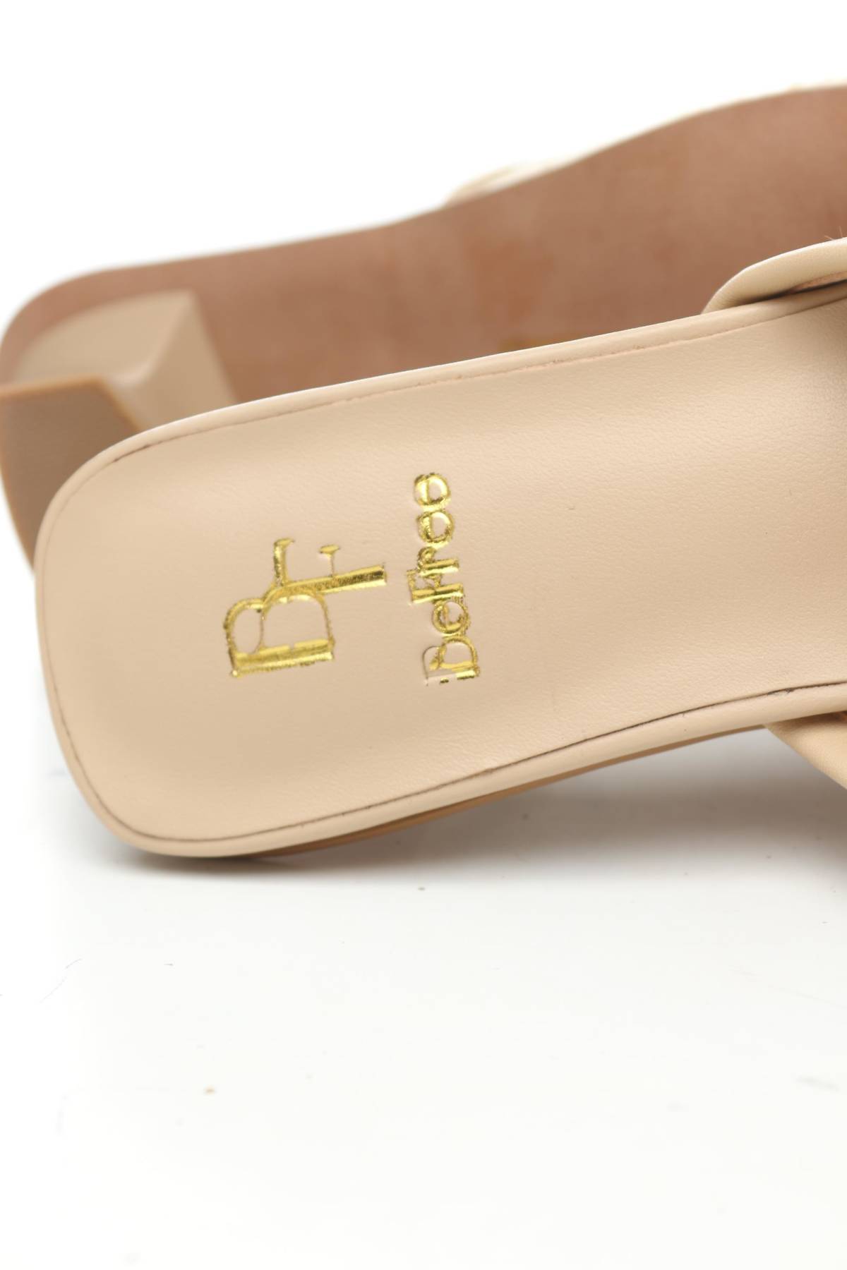 Чехли Befree5 - Contour.bg Чехли Befree5