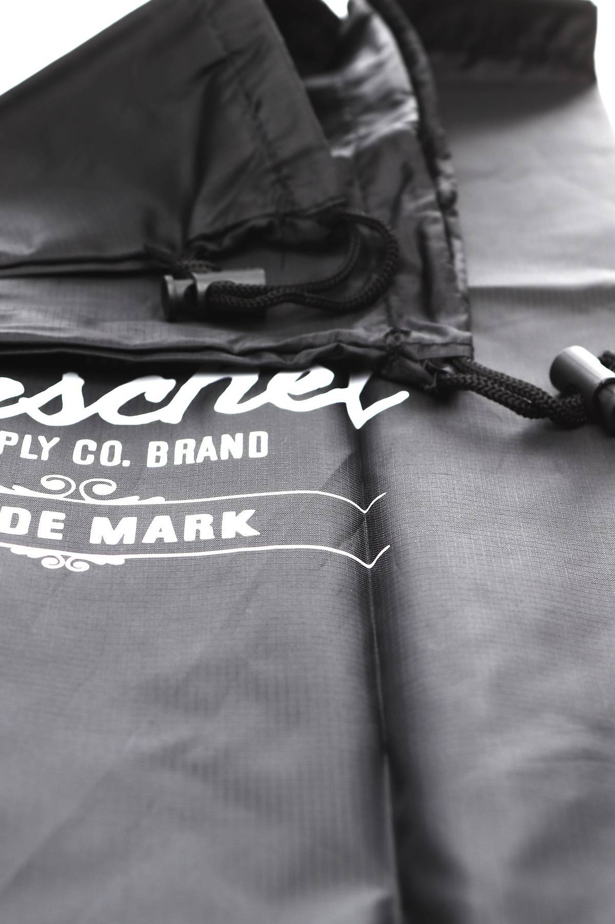αξεσουάρ Herschel Supply Co.2 - Contourshop.gr αξεσουάρ Herschel Supply Co.2