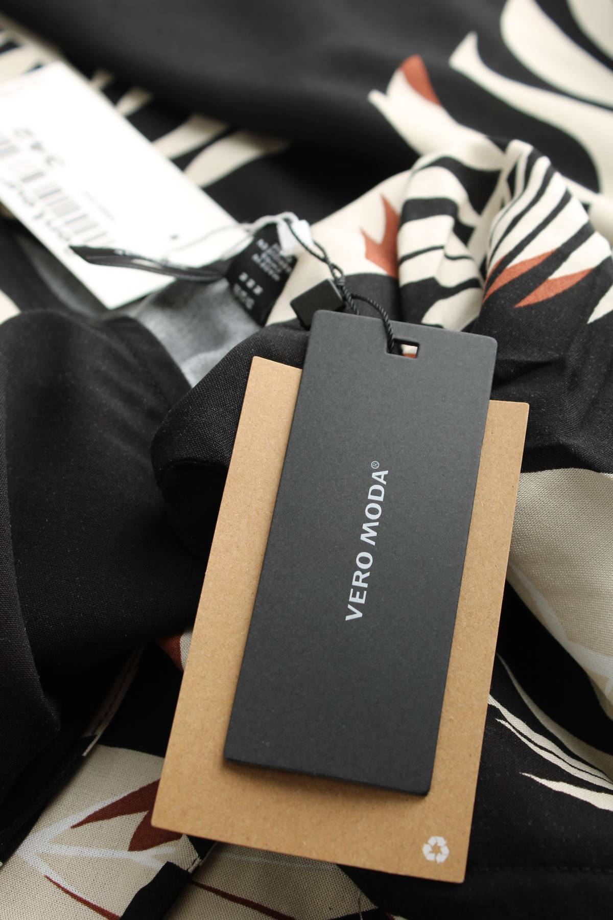 Φορέματα Vero Moda3