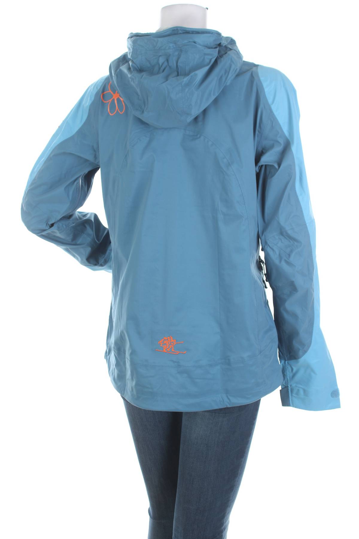 Дамско спортно яке Bergans of Norway2