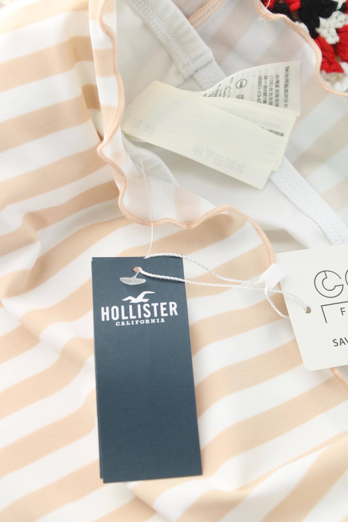 Спортен сутиен Hollister3 - Contour.bg Спортен сутиен Hollister3