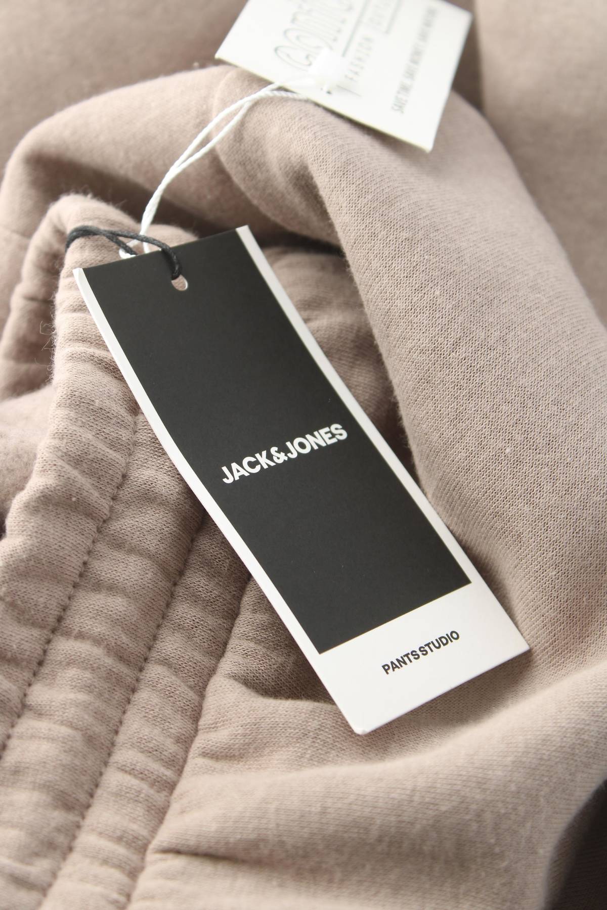 Ανδρικό αθλητικό παντελόνι Jack & Jones3