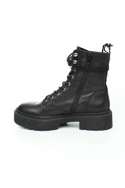 Дамски боти Steve Madden2