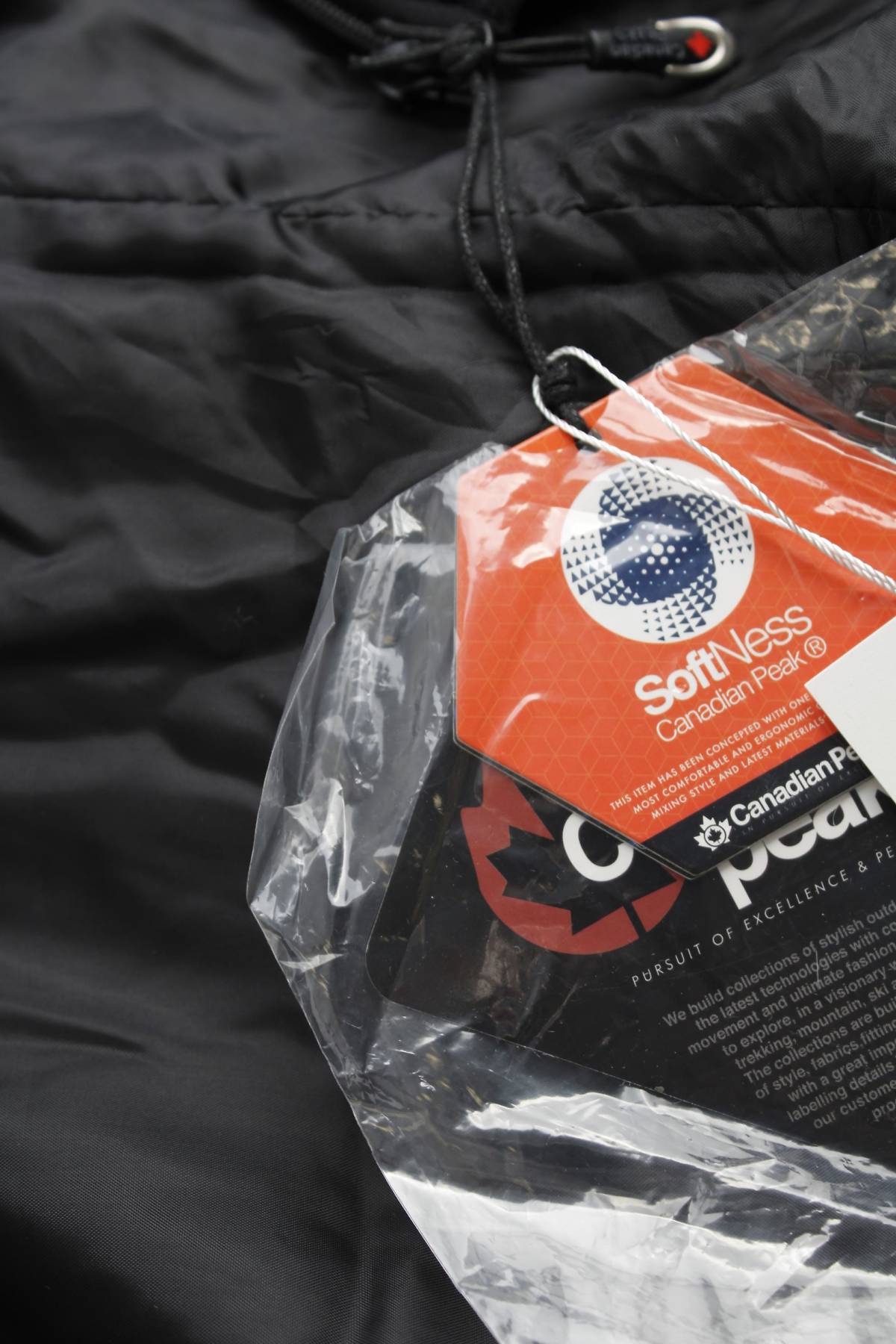 Γυναικείο μπουφάν Canadian Peak4