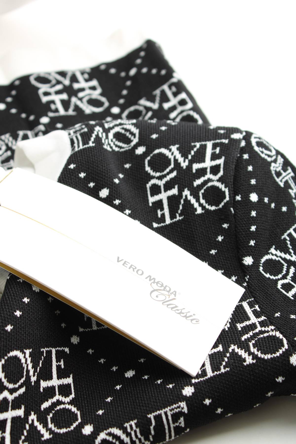 Γυναικείες ζακέτες Vero Moda Classic3