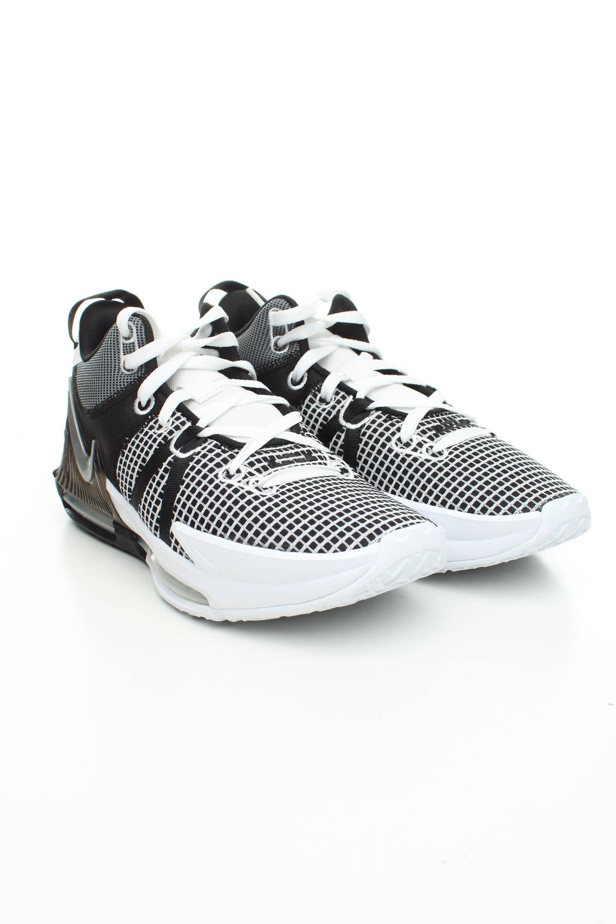 Маратонки Nike3 - Contour.bg Маратонки Nike3