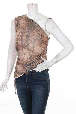 Γυναικείο αμάνικο Boohoo1 - Contourshop.gr Γυναικείο αμάνικο Boohoo1