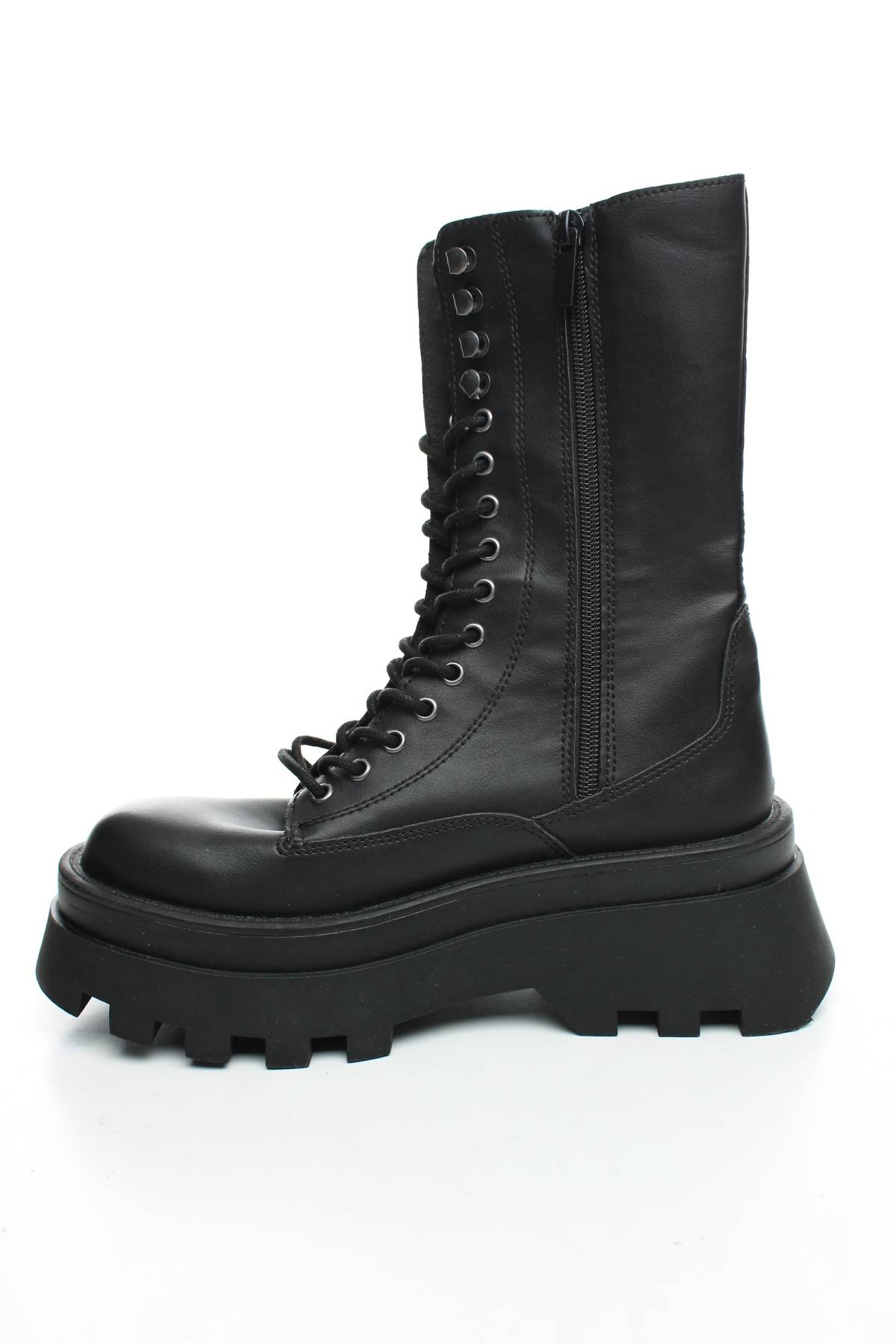 Дамски боти Pull & Bear2