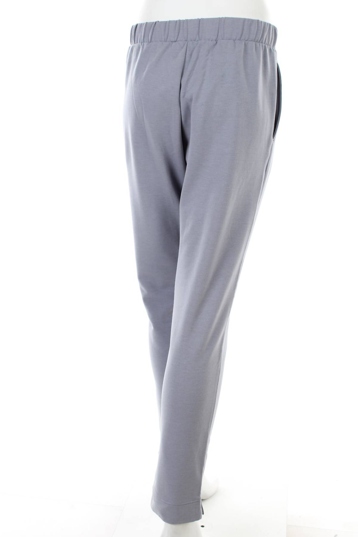 Домашно облекло Triumph2