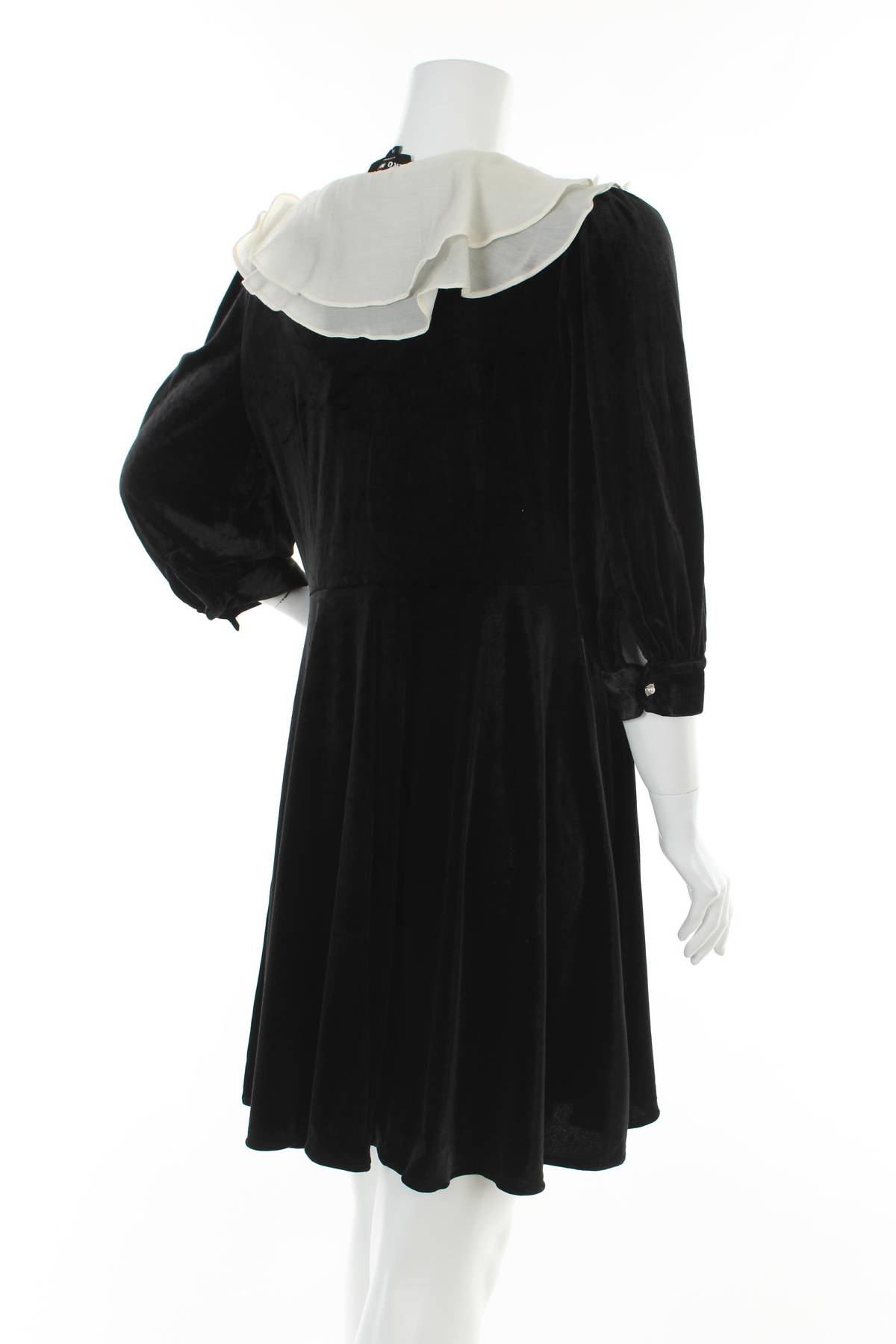 Рокля Vero Moda2