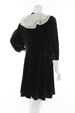 Рокля Vero Moda2