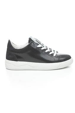 Sneakers Floris van Bommel1