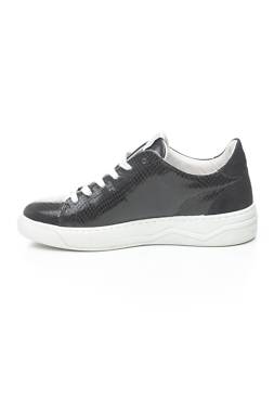 Sneakers Floris van Bommel2