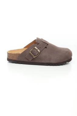 Чехли Scholl1