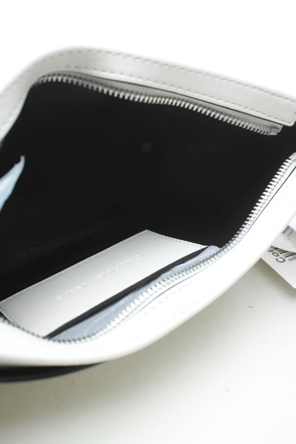Γυναικεία δερματινή τσάντα Calvin Klein Jeans3 - Contourshop.gr Γυναικεία δερματινή τσάντα Calvin Klein Jeans3