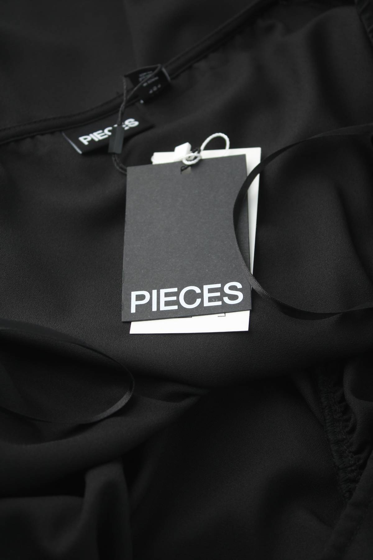Φορέματα Pieces3