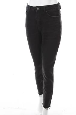 Γυναικεία τζιν Vero Moda1 - Contourshop.gr Γυναικεία τζιν Vero Moda1